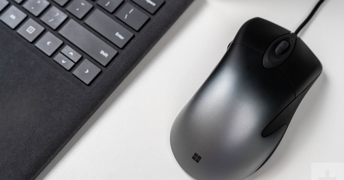 Critique de la souris Microsoft Pro IntelliMouse : Un design rétro, pour le meilleur et pour le pire