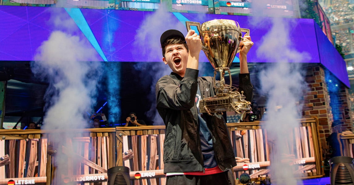 La victoire à la Coupe du monde de Fortnite permet à un adolescent de Pennsylvanie de remporter un grand prix de 3 millions de dollars