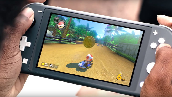 Nintendo switch lite nouvelle console mobile sur la route undocked manettes intégrées
